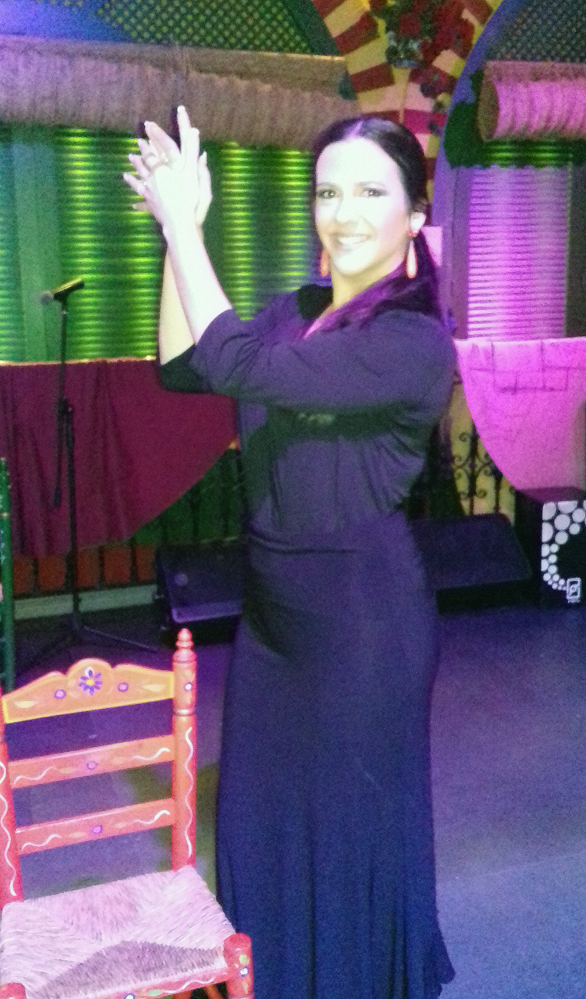 Flamenco singer at El Palacio Andaluz in Seville