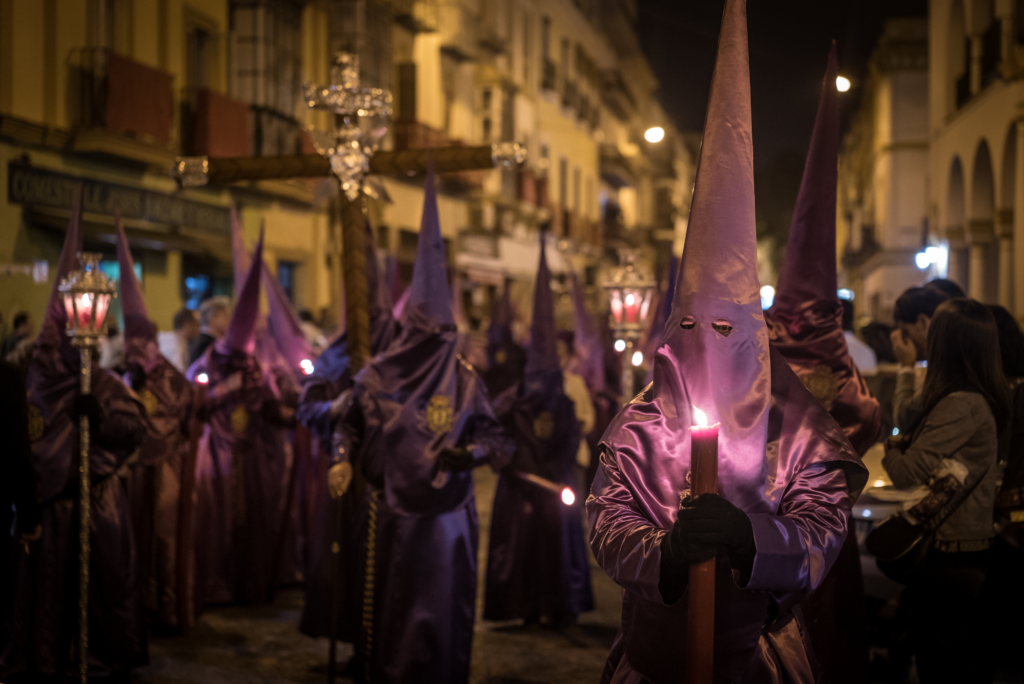 vive la semana santa en sevilla